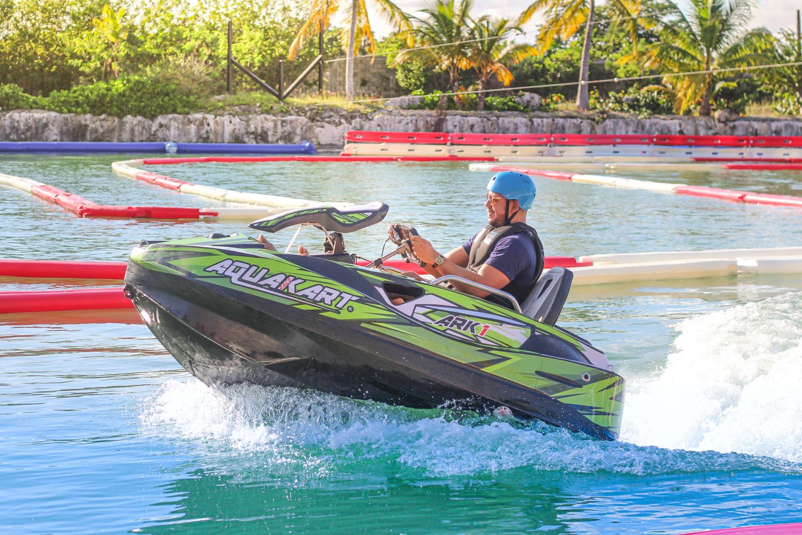 Aqua kart en el circuito del lago