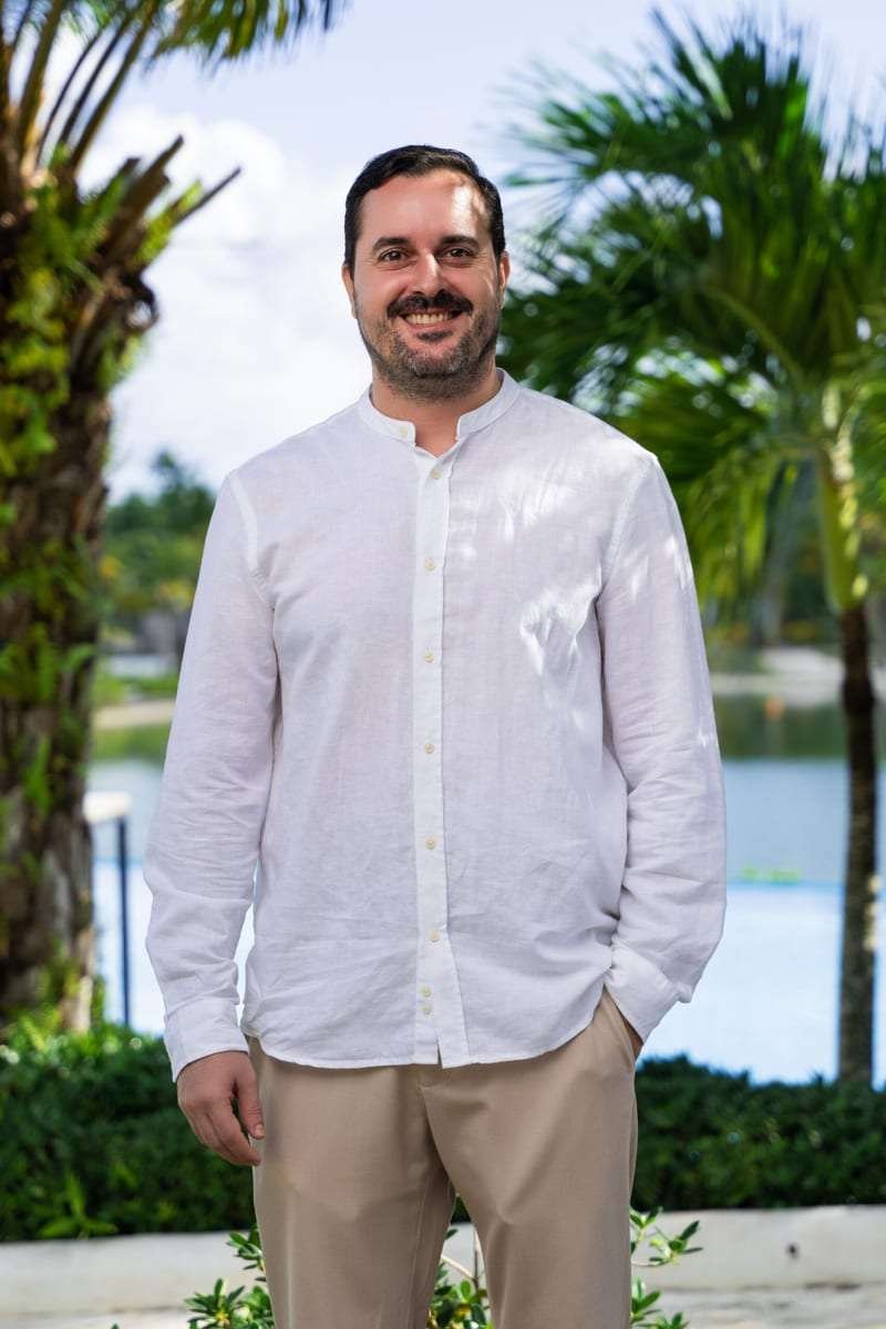 Rafael Navas, Gerente de Grupos y Eventos